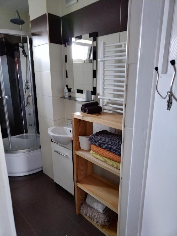 Wygodny Apartament Blisko Morza Lokciowe ภายนอก รูปภาพ